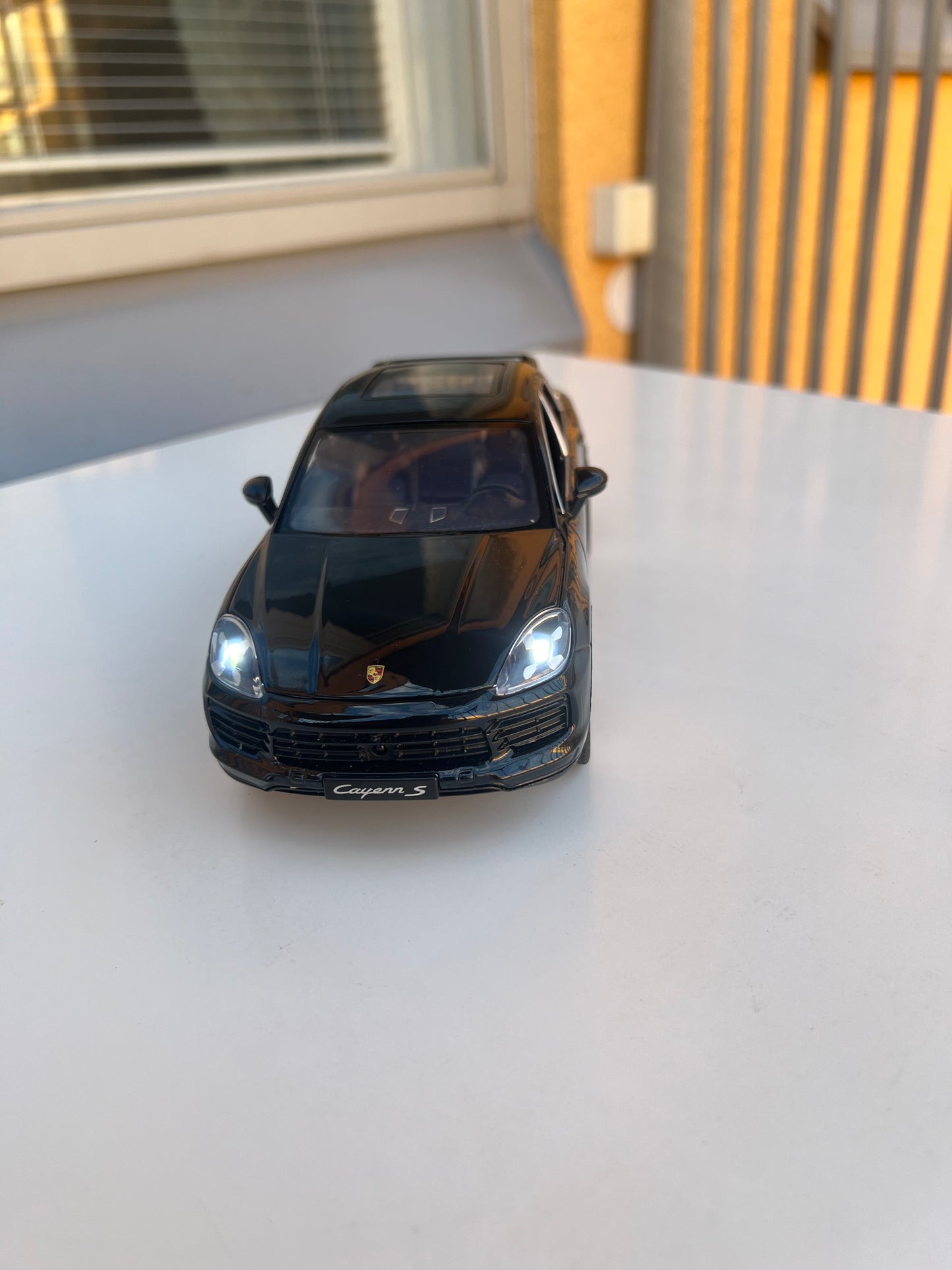 Porsche Cayenne Turbo S car model