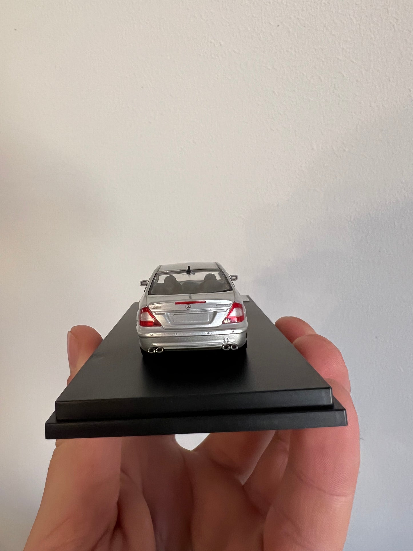 Mercedes Benz diecast w211E class