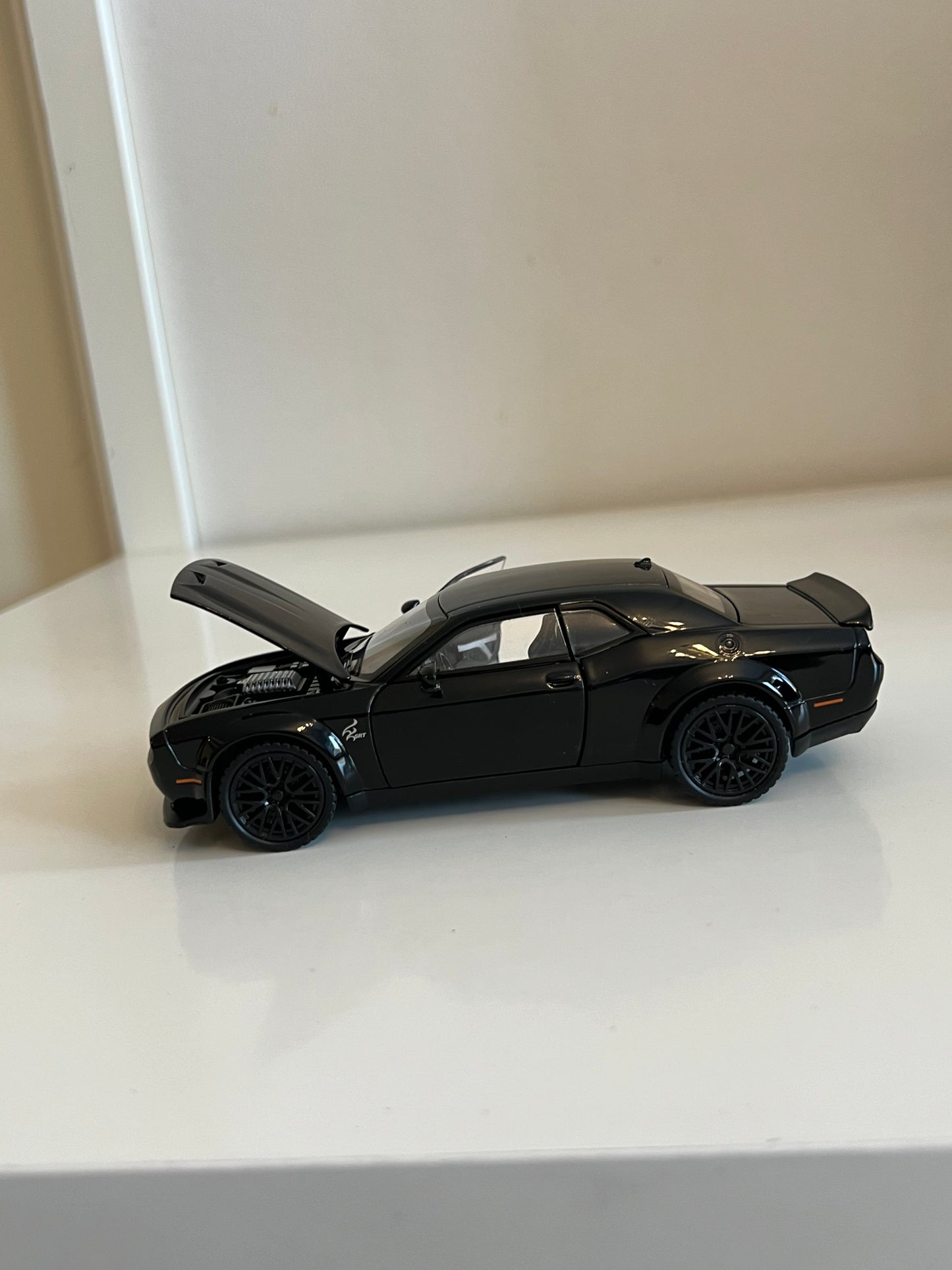 Dodge challenger hellcat car model