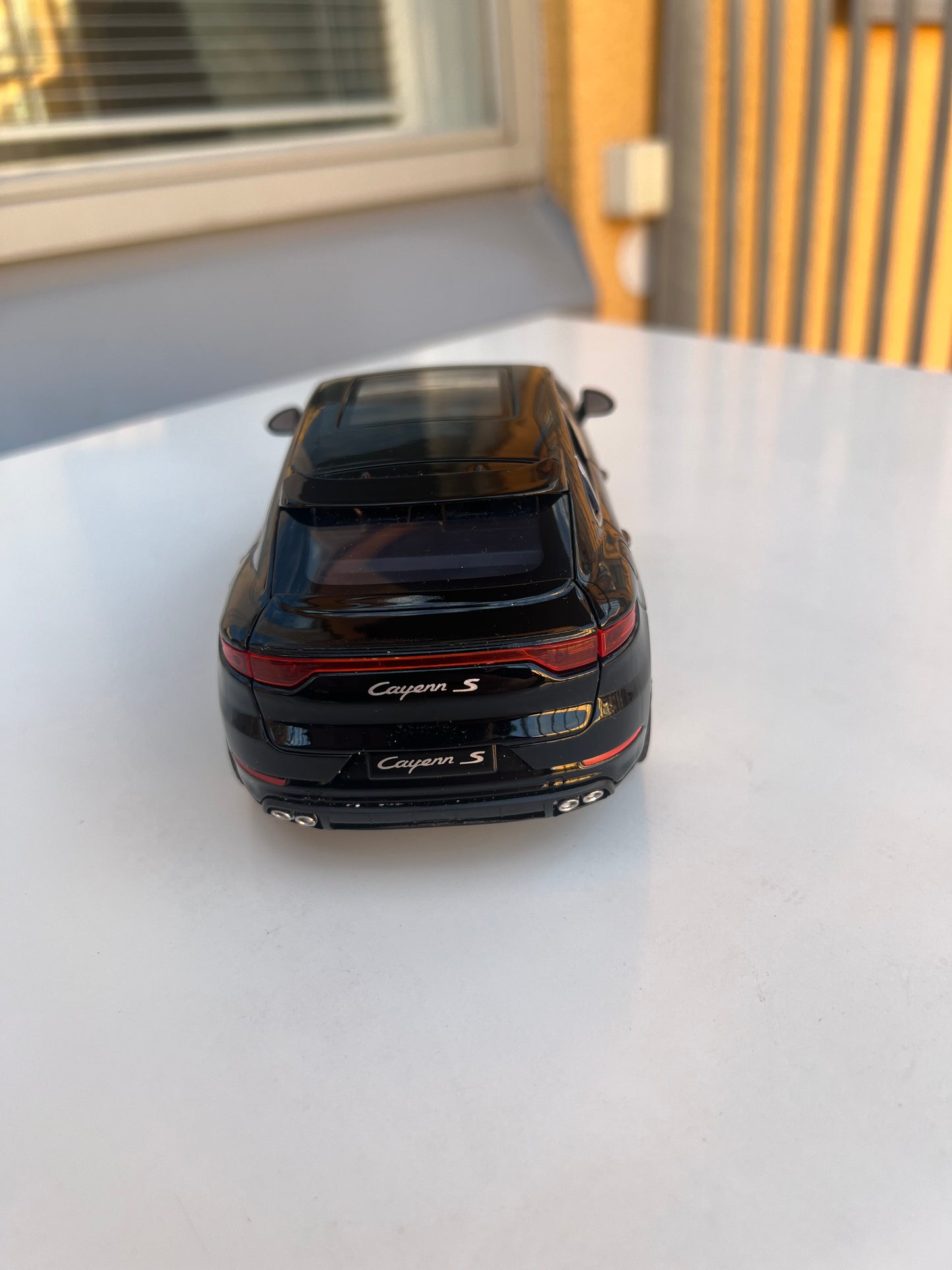 Porsche Cayenne Turbo S car model
